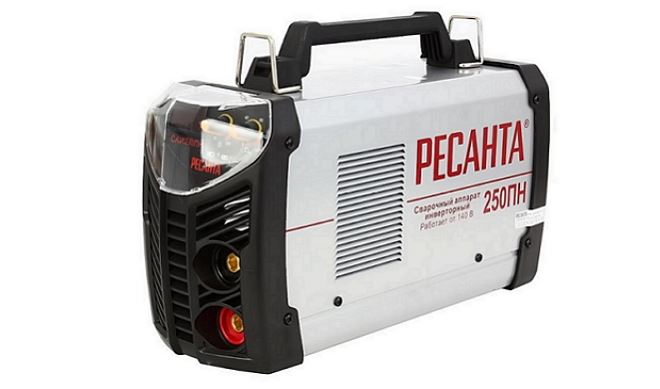 Сварочный инвертор Ресанта САИ-250ПН
