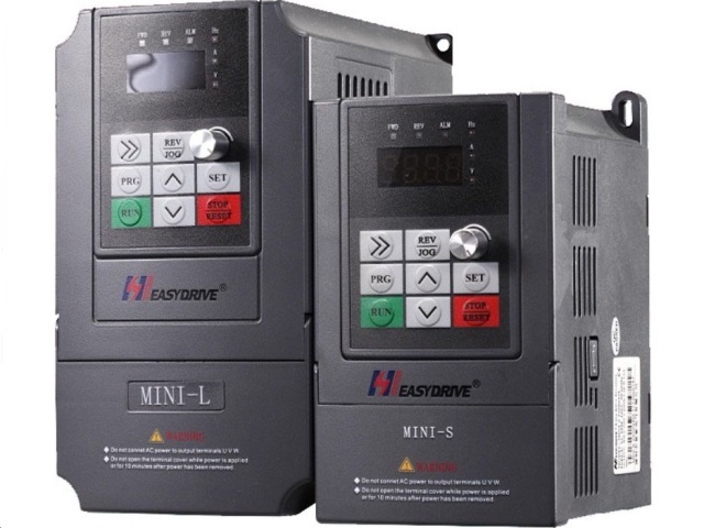 Частотный преобразователь EasyDrive mini-s-2s0007 (0,75 кВт, 220В)
